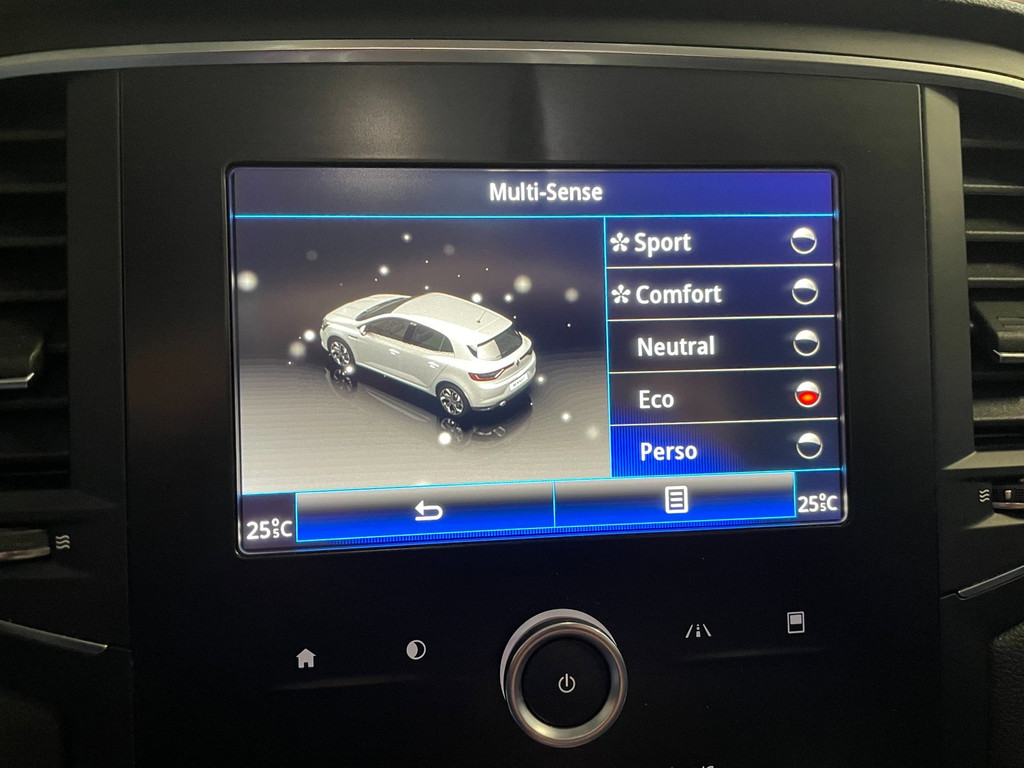Renault Mégane 1.5 dCi Eco2 Bose AIRCO NAVI LEER NAP 39