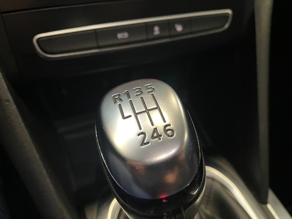 Renault Mégane 1.5 dCi Eco2 Bose AIRCO NAVI LEER NAP 41