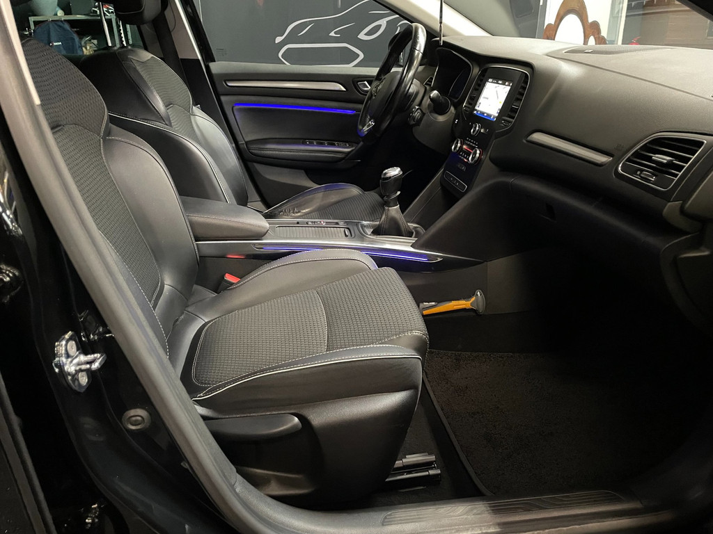 Renault Mégane 1.5 dCi Eco2 Bose AIRCO NAVI LEER NAP 54