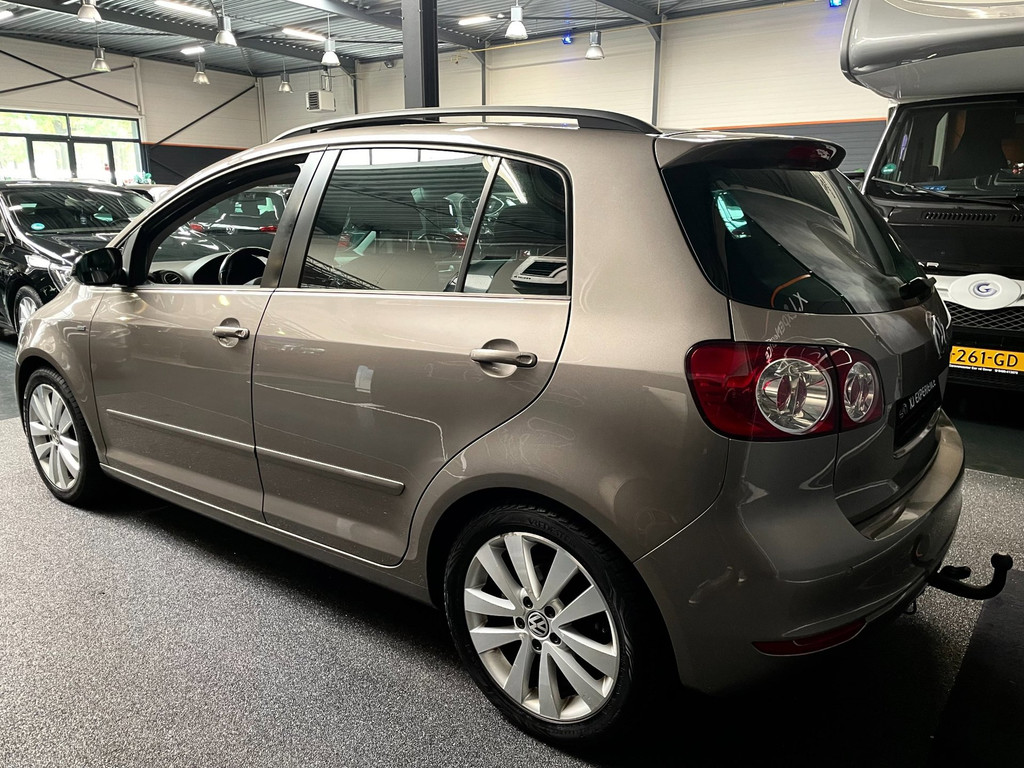 Volkswagen Golf Plus 1.2 TSI Highline GLASDAK NAVI CARPLAY AIRCO LEER AUTOM 11