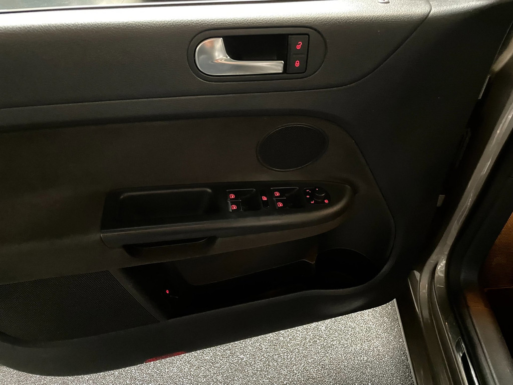 Volkswagen Golf Plus 1.2 TSI Highline GLASDAK NAVI CARPLAY AIRCO LEER AUTOM 29