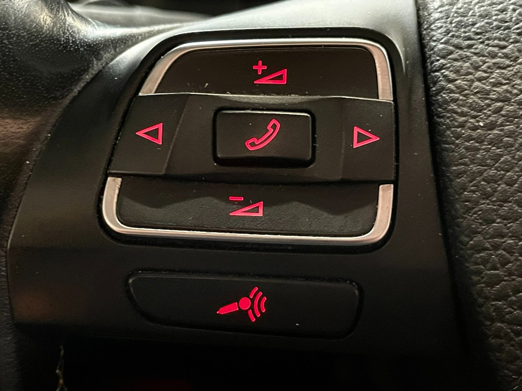 Volkswagen Golf Plus 1.2 TSI Highline GLASDAK NAVI CARPLAY AIRCO LEER AUTOM 36