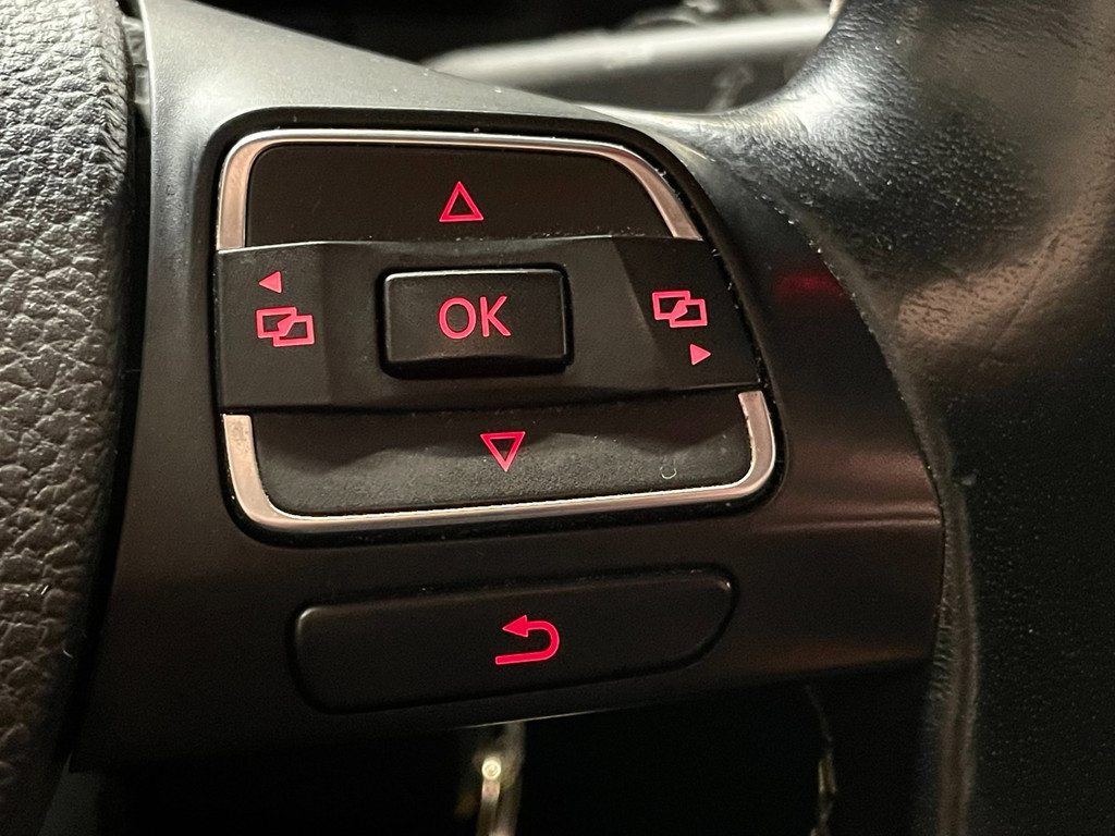 Volkswagen Golf Plus 1.2 TSI Highline GLASDAK NAVI CARPLAY AIRCO LEER AUTOM 38