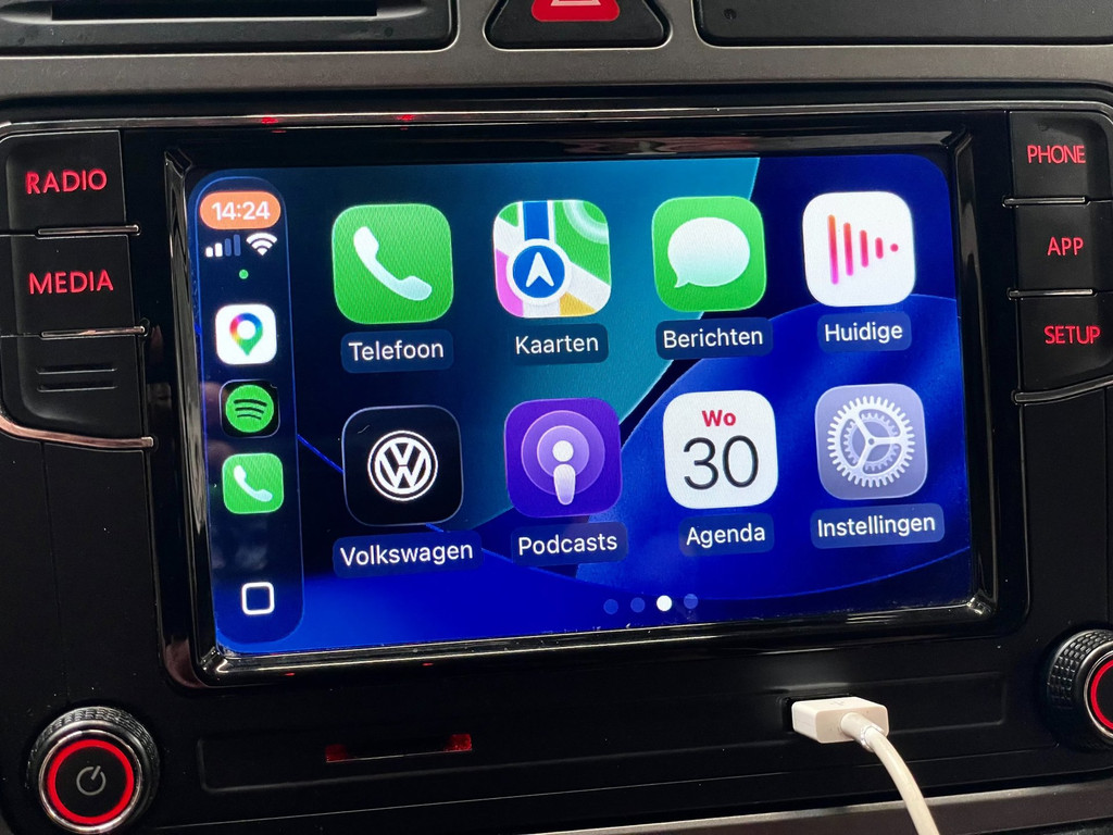Volkswagen Golf Plus 1.2 TSI Highline GLASDAK NAVI CARPLAY AIRCO LEER AUTOM 46