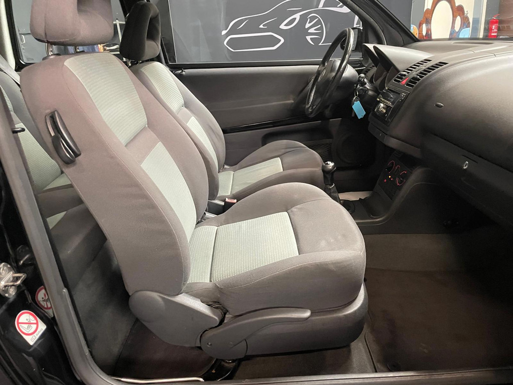 Volkswagen Lupo 1.4 Comfortline AIRCO 23