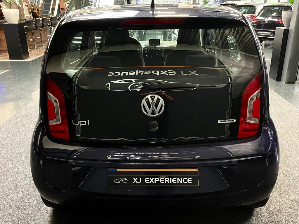 Volkswagen Up! 1.0 move up! BlueMotion AIRCO NAVI 7